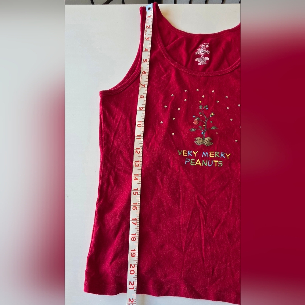 Peanuts Women's Festive Red Tank Top ~ Size Large - Picture 6 of 7